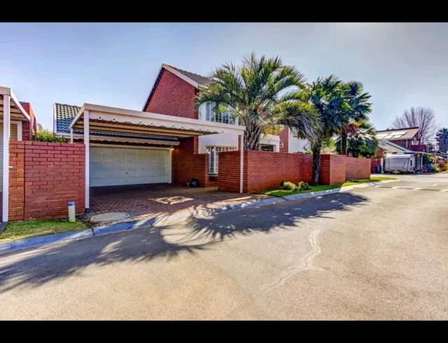3 BEDROOM HOUSE FOR SALE IN GLEN MARAIS